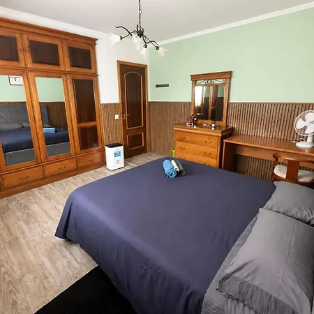 Quarto em Acomodações Particulares Moradia Da Graça *